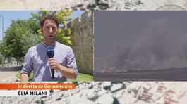 I carri armati d'Israele sparano sugli sfollati, vittime thumbnail