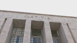 Milano, il muro della difesa, la decisione del gip sugli arresti thumbnail