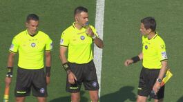 Il Far West sui campi di calcio, 648 aggressioni contro gli arbitri thumbnail