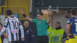 Calcio, dalla prossima stagione arbitri con il microfono thumbnail