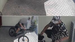 Treviso, gli ruba la bici elettrica e si vede anche denunciato dal ladro thumbnail