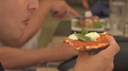 Scontrini pazzi, fa togliere i pomodorini dalla pizza ma costa di più! thumbnail