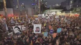 Ancora proteste contro Netanyahu, "ora ascolta la tua nazione" thumbnail
