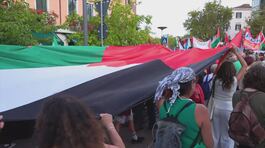 I ProPal cambiano copione, protesta a Venezia al Festival del cinema thumbnail