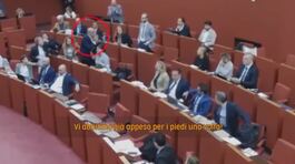 Genova, "vi abbiamo appesi per i piedi già una volta..." thumbnail