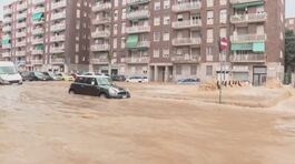 Maltempo in Lombardia, esonda il Seveso, Milano finisce sott'acqua thumbnail