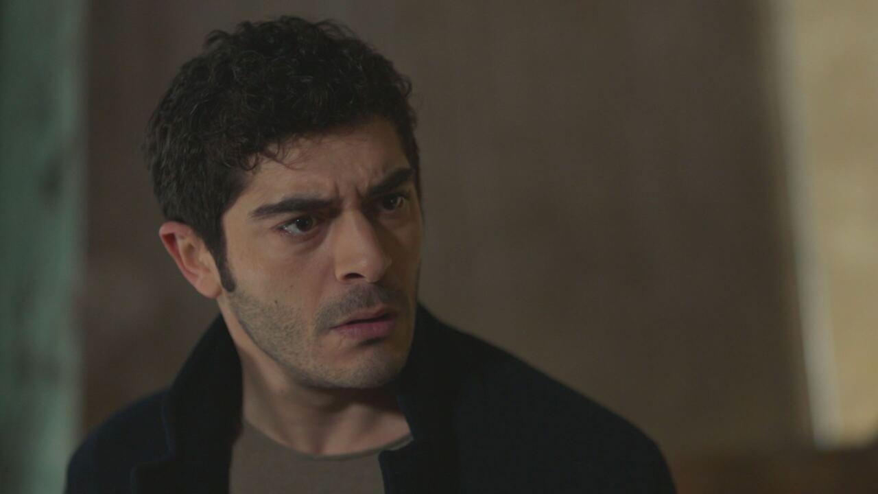 Another Love, replica puntata 1° dicembre in streaming | Video Mediaset