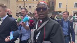 I saluti dei Cardinali thumbnail