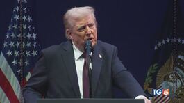 Trump: sanzioni a Putin e stop al suo petrolio thumbnail