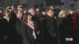 "Charlie Hebdo",  la guardia resta alta thumbnail