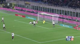 Juve ancora un pari Il Cagliari ferma Milan thumbnail