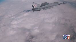 Mig russi respinti dagli F35 italiani thumbnail