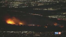 Incendi a Los Angeles Torna l'incubo vento thumbnail