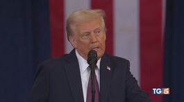 Le crociate di Trump, firmati cento decreti thumbnail