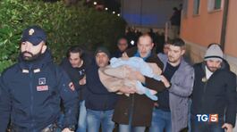 Rapiscono neonata arrestata una coppia thumbnail