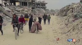 Trump: un piano per ripulire Gaza thumbnail