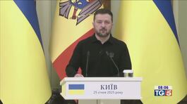 Zelensky apre a trattative con Putin thumbnail