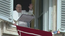 Papa: "Ancora cure grazie per l'affetto" thumbnail