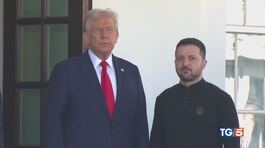 Lite davanti al mondo Trump: ora basta aiuti! thumbnail