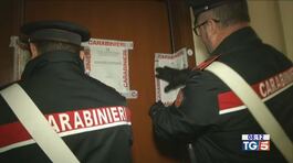 Uccide la madre, poi chiama i carabinieri thumbnail