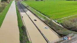 Toscana, resta allerta. Frane e comuni isolati thumbnail