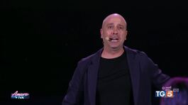 C'è "Amore+Iva" con Checco Zalone su Canale5 thumbnail
