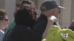 Papa Francesco, un flusso di fedeli che ha riempito Piazza San Pietro
