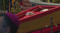 Il mondo abbraccia il Papa degli ultimi