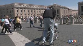 Giubileo dei disabili Coda per Francesco thumbnail