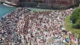 Ponte e caldo estivo, assalto alle spiagge thumbnail