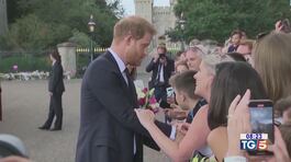 Il principe Harry vuole la pace con la famiglia thumbnail