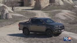 Toyota Hilux Executive, pick-up iconico thumbnail