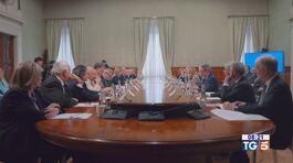Disgelo sul lavoro tra governo e sindacati thumbnail