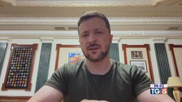 Da Zelensky sì ad incontro con Putin thumbnail