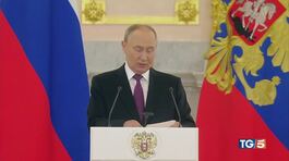 Istanbul, Putin assente. Zelensky: "È una farsa" thumbnail