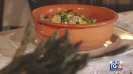 Gusto Verde: salsicce, asparagi e uova thumbnail