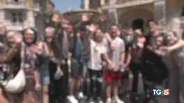 Ultimo giorno tra i banchi di scuola thumbnail