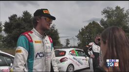 Muore in un incidente promessa del rally thumbnail
