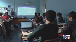 Maturità domani al via Stop cellulari a scuola thumbnail
