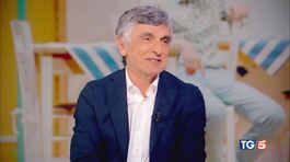 Risate a teatro Salemme al Tg5 thumbnail