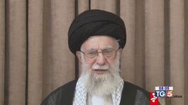 Khamenei: abbiamo vinto Trump: siti annientati thumbnail