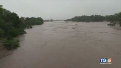 Alluvione sui campeggi Texas, morti e dispersi