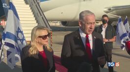 Trump vede Netanyahu Nuovi raid sull'Ucraina thumbnail