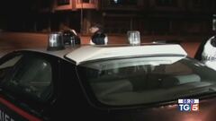 Irrompe nella festa e uccide una donna
