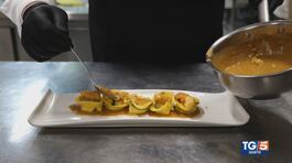 Gusto: tortelli di ricotta e tartufo bianchetto agli scampi thumbnail