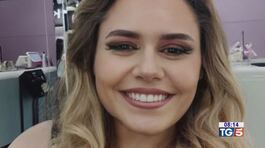 Il giallo di Erika, morta in un campo thumbnail
