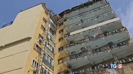 Crolla un'impalcatura 3 operai morti a Napoli thumbnail