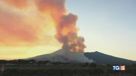 Brucia il Vesuvio, esercito in campo thumbnail