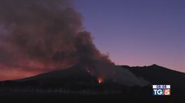 Il Vesuvio brucia mobilitazione nazionale thumbnail
