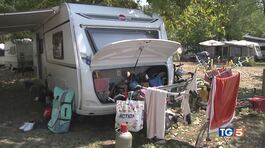 Vita da camper in fuga dall'afa thumbnail